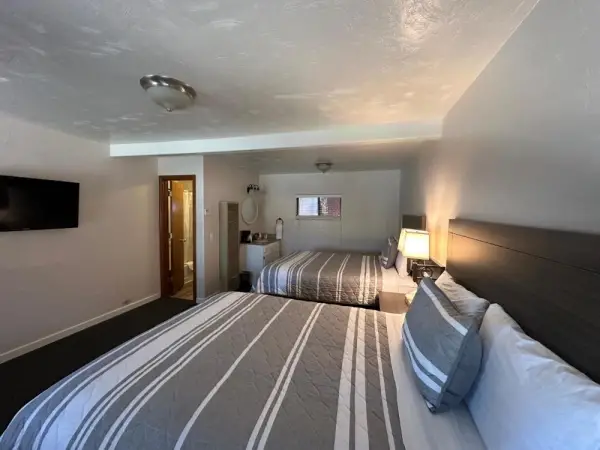 Lee Vining Motel 9